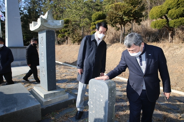 2022.01.07 진실화해위원회 임자면 현장방문 4