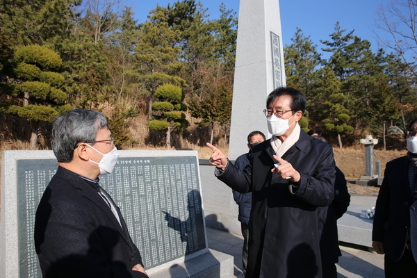 2022.01.07 진실화해위원회 임자면 현장방문 1