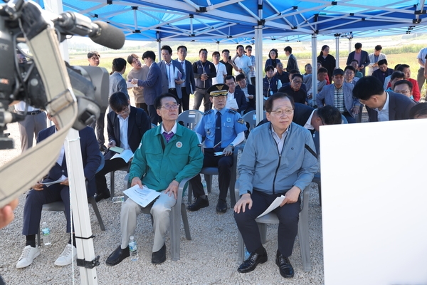 2023. 09. 04   압해읍 새우양식장(신장리)-해수부장관 새우양식장 방사능 안전관리 현장방문 1