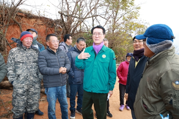 20231118_압해읍 남촌선착장-압해읍 복룡3구 남촌선착장 화재현장 방문 3