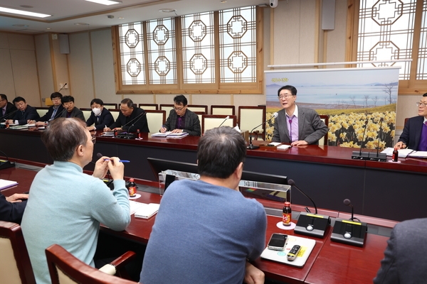 2024. 02. 26   전 조선일보 조성하 국장, 스넵존 정용석 이사 신안군 방문 업무협의회 4