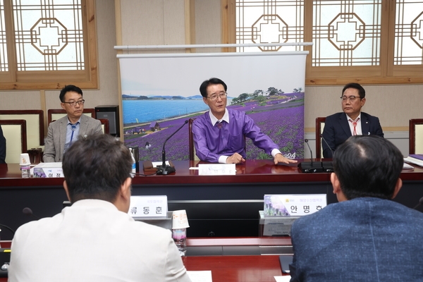 2024.05.22_전라남도 협력관 신안군 지역현안 정책 컨설팅 3