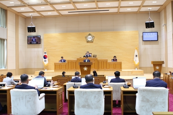 신안군 제2회추경예산안 편성 의회 제출..