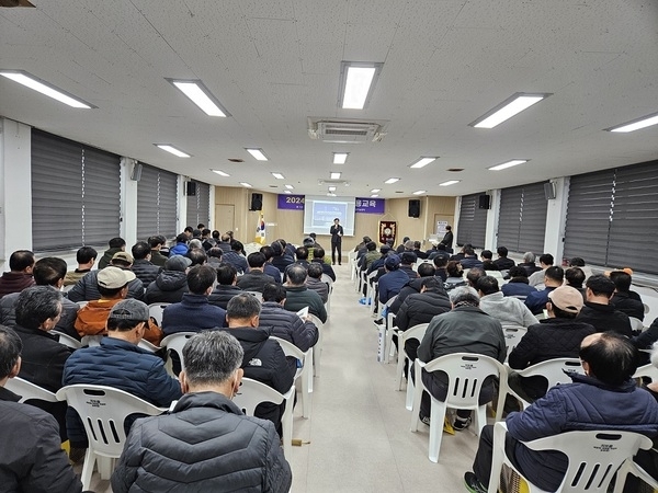 신안군, 15일부터 새해 농업인 실용교육 시작..'군 농업정책 전달, 작물별 핵심 재배 기술 등 교육'1